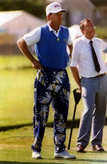 Images Dated 17th July 1990: Payne Stewart Golfer July 1990 during practice at St Andrews in Scotland