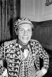 Images Dated 29th April 1975: Pearly King George Major. April 1975 75-2253-003