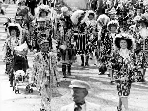 Images Dated 7th April 1985: Pearly Kings and Queens seen here marching in the 1985 Battersea Easter Parade