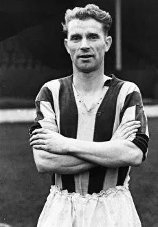 00244 Gallery: Peter Doherty Huddersfield Town football player November 1946