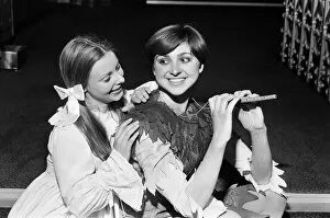 Images Dated 19th December 1975: Peter Pan, Pantomime, Photo-call, Hippodrome Theatre, Birmingham, 19th December 1975