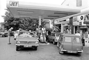 Images Dated 4th July 1982: Petrol Wars A Jet Petrol station forecourt Transport Fuel Petrol