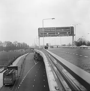 Picture shows the beginning of the M4 Motorway at Chiswick, West London Picture shows the beginning of the M4 Motorway at Chiswick, West London