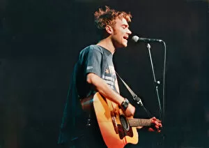 Images Dated 5th December 1997: Picture shows Damon Albarn. Blur appeared at the the Cardiff International