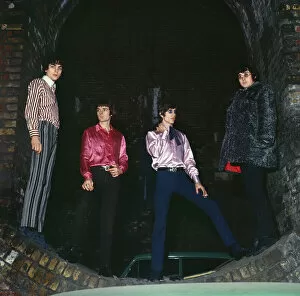 Images Dated 17th July 2014: Pink Floyd Pop Group left to right: Syd Barrett, Rick Wright