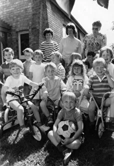 Images Dated 16th May 1989: Playgroup, Boxworth, South Cambridgeshire, Tuesday, 16th May 1989