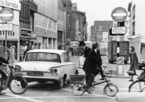 Policeman on point duty at Gallowtree Gate, Leicester 25th October 1971