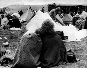 Images Dated 9th July 1974: Pop Festival July 1974 Buxton Pop Pestival Music A couple share their sleeping bags