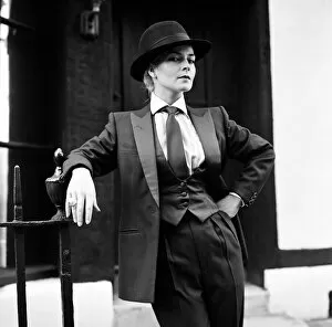 Images Dated 19th January 1983: Pop singer and actress Toyah Willcox dressed as a city slicker'
