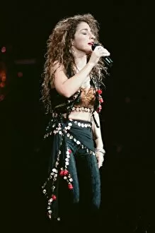 Images Dated 24th September 1989: Pop singer Gloria Estefan performing on stage during a concert in Britain 24th