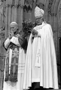 Pope John Paul II with Dr Robert Runcie the Archbishop of Canterbury at Canterbury Pope John Paul II with Dr Robert Runcie the Archbishop of Canterbury at Canterbury