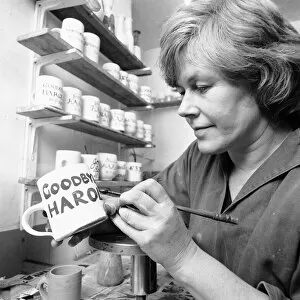 Images Dated 16th March 1976: Potter Bridget Appleby seen here in here Crawford Street, Marylebone, London studio