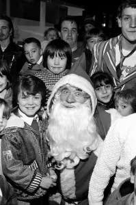 December Gallery: 15 Dec 1988 Collection
