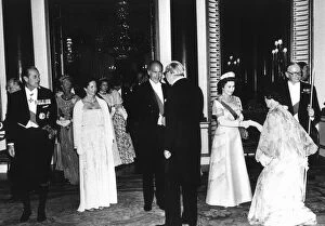 Images Dated 23rd June 1976: President Giscard d Estaing of France arriving in London is greeted by the Queen
