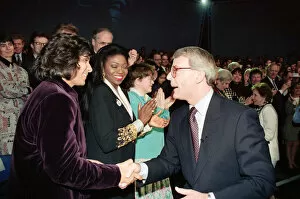 Images Dated 5th April 1992: Prime Minister John Major at a conservative rally during the general election campaign