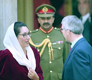 Prime Minister John Major with Pakistani and PPP leader Benazir Bhutto Prime Minister John Major with Pakistani and PPP leader Benazir Bhutto