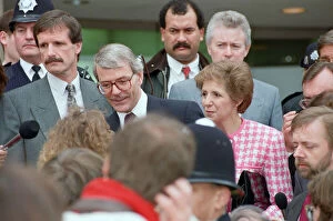 Images Dated 2nd April 1992: Prime Minister John Major and his wife Norma at the Ideal Home Exhibition, Earls Court
