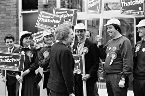 Images Dated 21st May 1987: Prime Minister Margaret Thatcher campaigning ahead of the General Election. 21st May 1987