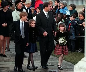 Images Dated 20th November 1997: PRINCE ANDREW WITH HIS DAUGHTERS & PRINCE HARRY AT GREENWICH FOR SPECIAL LUNCH TO