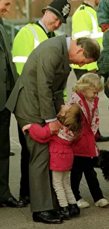Mirror/0100to0199 00190/prince charles gets unexpected hug year old sarah Mirror/0100to0199 00190/prince charles gets unexpected hug year old sarah
