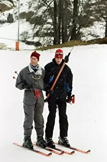 Images Dated 2nd January 1998: Prince Charles and Prince William on the ski slopes of Klosters. January 1998