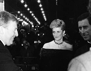 Images Dated 25th February 1988: Prince Charles and Princess Diana attend the premier of the film The Last Emperor