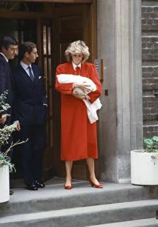 Images Dated 16th September 1984: Prince Charles and Princess Diana with Prince Harry after his birth 16th September