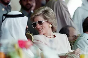Images Dated 15th March 1989: Prince Charles and Princess Diana visit a camel race at Al Maqam