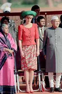 Images Dated 10th February 1992: Prince Charles and Princess Diana visit India in February 1992