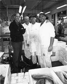 Images Dated 28th July 1999: Prince Edward visits Bilingsgate Fish Market to film for Crown