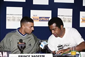 Images Dated 26th August 1999: Prince Naseem Hamed with his new trainer Emanuel Steward From The Kronk Gym In Detroit