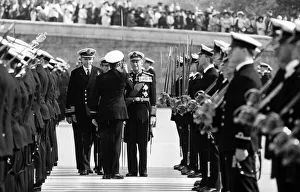 Images Dated 10th April 1992: Prince Philip, Duke of Edinburgh visits Britannia Royal Naval College, Dartmouth