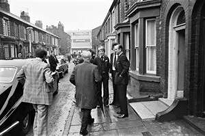 Images Dated 23rd February 1978: Prince Philip, Duke of Edinburgh visits Martensen Street, Wavertree, Liverpool