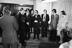 Images Dated 26th February 1976: Prince Philip, Duke of Edinburgh, visits the offices of the Daily Mirror, Holborn office
