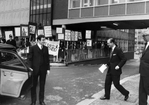 Images Dated 8th February 1973: Prince Philip, Duke of Edinburgh visits Salford University