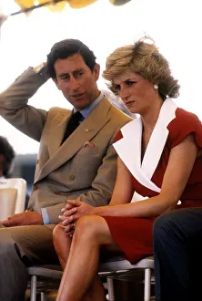 Images Dated 29th January 1988: Prince and Princess of Wales overseas visit to Australia to mark the Bicentenary