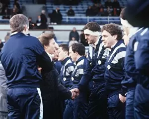 Images Dated 21st January 1989: Princess Anne meets rugby players at Scotland v Wales January 1989