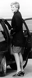 Images Dated 22nd August 1990: Princess Diana at Aberdeen airport en route to Balmoral for Princess Margaret'