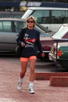 PRINCESS DIANA, ARRIVING AT CHELSEA HARBOUR FITNESS CLUB, WEARING PINK CYCLING SHORTS PRINCESS DIANA, ARRIVING AT CHELSEA HARBOUR FITNESS CLUB, WEARING PINK CYCLING SHORTS