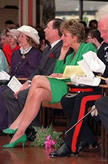 Images Dated 28th April 1992: Princess Diana attending the Whitemoor Day Centre in Belper Derbyshire