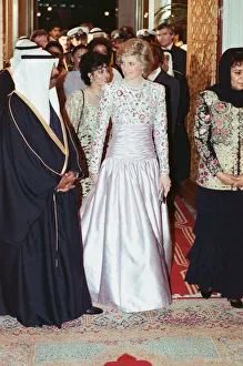 Princess Diana attends a dinner at Al Shaab Palace given by the Crown Prince Princess Diana attends a dinner at Al Shaab Palace given by the Crown Prince