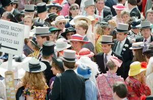 Images Dated 19th June 1990: Princess Diana and attends the first day of the Ascot races. 19th June 1990