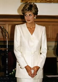 Images Dated 14th October 1993: Princess Diana attends a Special Service Awards ceremony at Lambeth palace where she