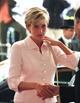 01416 Gallery: Princess Diana at The Daily Star Gold Awards - 19th March 1997