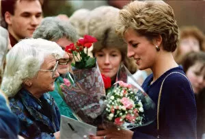 Images Dated 9th December 1992: Princess Diana, HRH The Princess of Wales, greets well-wishers during her visit to