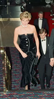 Images Dated 19th October 1992: Princess Diana, HRH The Princess of Wales, attends the Royal Gala Premiere of '