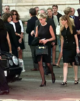 Images Dated 22nd July 1997: Princess Diana leaves a memorial service for slain Italian fashion designer Gianni