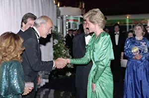 Princess Diana meets Sean Connery at the Royal Gala Premiere for The Hunt for Red October Princess Diana meets Sean Connery at the Royal Gala Premiere for The Hunt for Red October