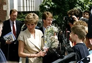 Princess Diana opens the Benesh Institute in Marylebone, London. 5th July 1991