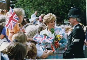 Images Dated 5th August 1992: Princess Diana the Princess of Wales. (North East visits)